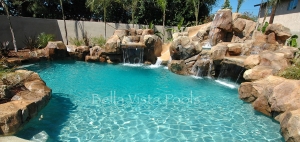 Tips for negotiating with swimming pool installers in Southern California